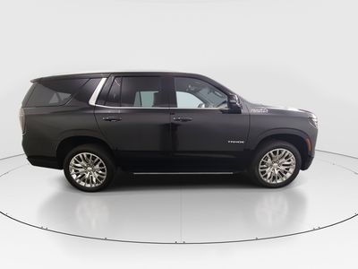 2025 Chevrolet Tahoe - Photo 8