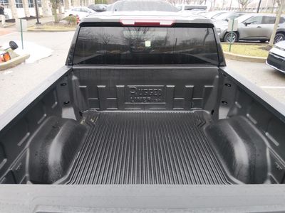 2024 GMC Sierra 1500 — photo 9 view