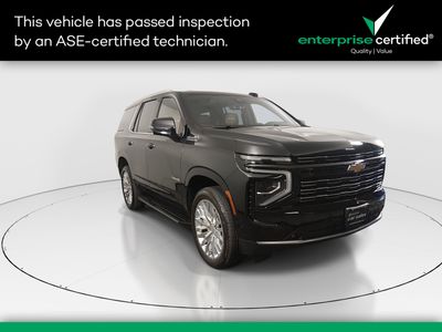 2025 Chevrolet Tahoe 2WD 4dr High Country — front three-quarter view