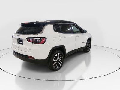 2024 Jeep Compass - Photo 7