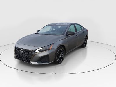 2024 Nissan Altima - Photo 1