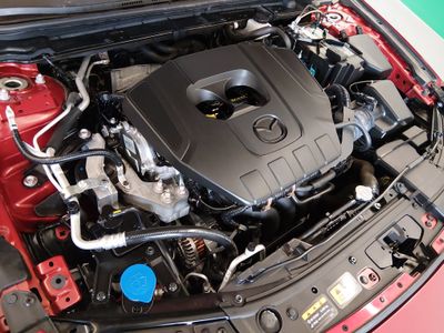 2025 Mazda Mazda3 Hatchback - Photo 9