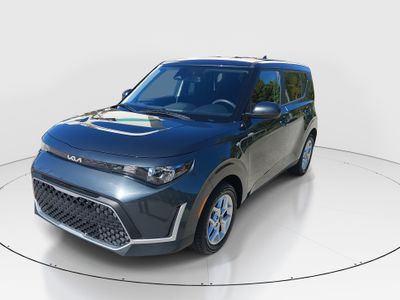 2025 Kia Soul - Photo 2