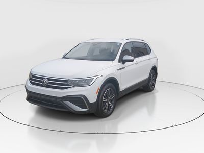 2024 Volkswagen Tiguan - Photo 2