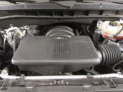 2025 Chevrolet Tahoe - Photo 9
