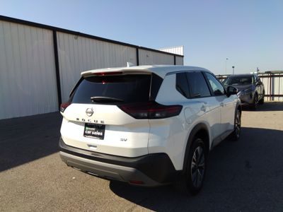 2023 Nissan Rogue - Photo 2