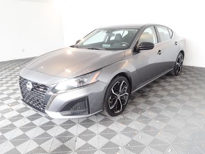 2024 Nissan Altima - Photo 1