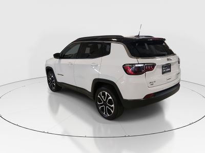 2024 Jeep Compass - Photo 5