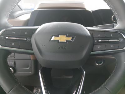 2025 Chevrolet Tahoe - Photo 12