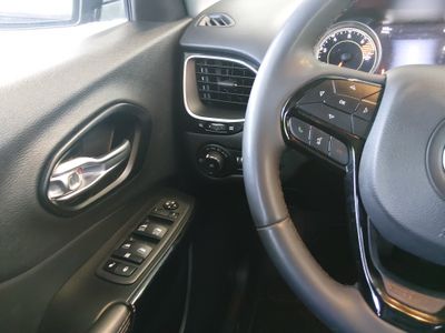 2023 Jeep Cherokee - Photo 20