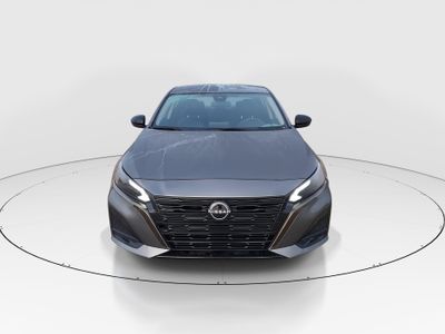 2024 Nissan Altima - Photo 2