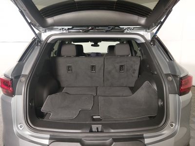 2025 Chevrolet Blazer — photo 11 view