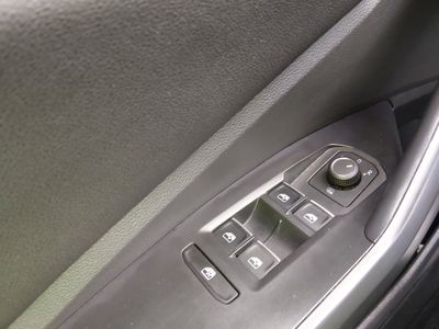 2024 Volkswagen Jetta - Photo 18