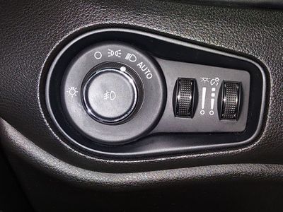 2023 Jeep Renegade - Photo 13