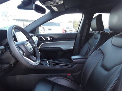 2024 Jeep Compass - Photo 9