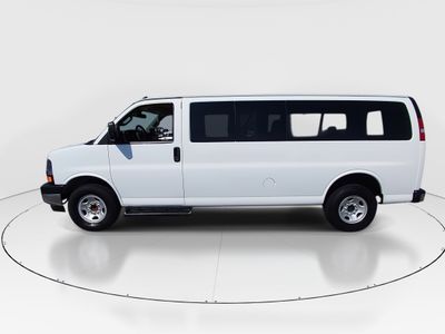 2023 Chevrolet Express Passenger - Photo 4