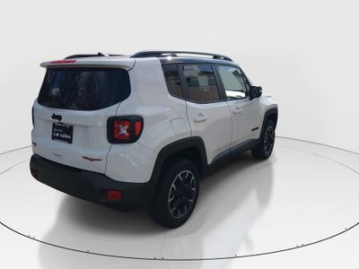 2023 Jeep Renegade - Photo 7