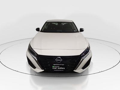2025 Nissan Altima - Photo 2
