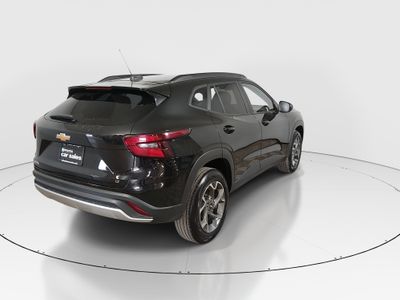 2025 Chevrolet Trax - Photo 7