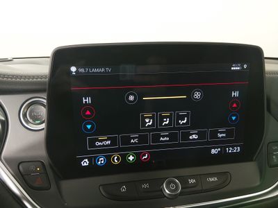 2025 Chevrolet Blazer - Photo 17