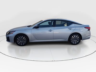 2024 Nissan Altima - Photo 4