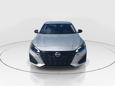 2024 Nissan Altima - Photo 2