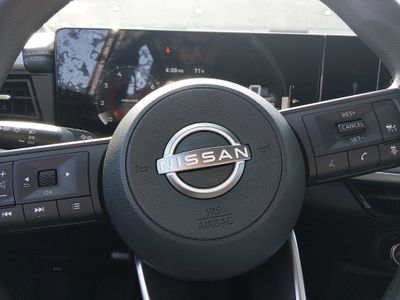 2025 Nissan Kicks - Photo 12