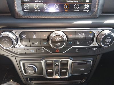 2023 Jeep Wrangler 4xe - Photo 18