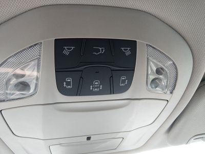 2023 Chrysler Pacifica — photo 23 view