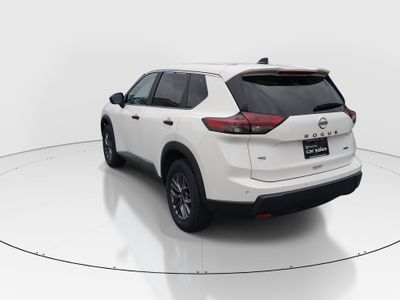 2024 Nissan Rogue - Photo 5