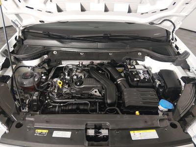 2024 Volkswagen Taos - Photo 9