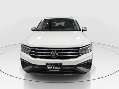 2024 Volkswagen Tiguan - Photo 2