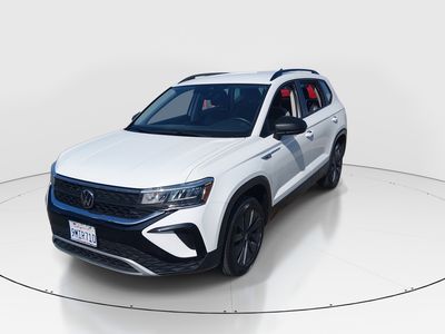 2024 Volkswagen Taos - Photo 3