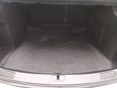 2019 Chevrolet Impala - Photo 11