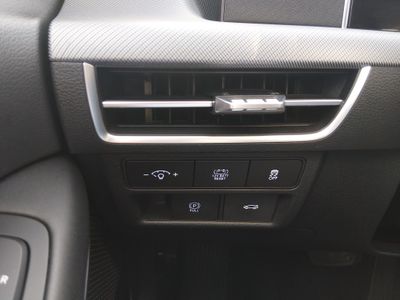 2025 Hyundai Sonata Hybrid — photo 13 view