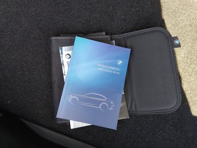 2025 BMW 3 Series - Photo 20