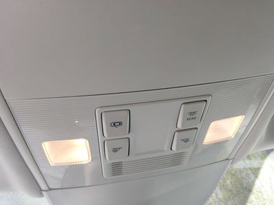 2024 Volkswagen Taos - Photo 19