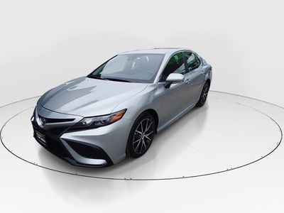 2024 Toyota Camry - Photo 3