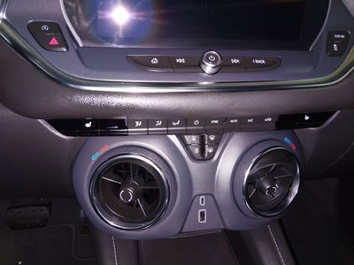 2025 Chevrolet Blazer - Photo 16