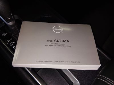 2025 Nissan Altima - Photo 19
