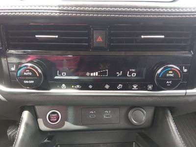 2023 Nissan Rogue - Photo 17