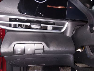 2024 Hyundai Elantra - Photo 13