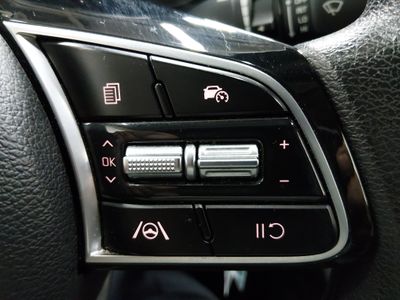 2024 Kia Forte — photo 18 view