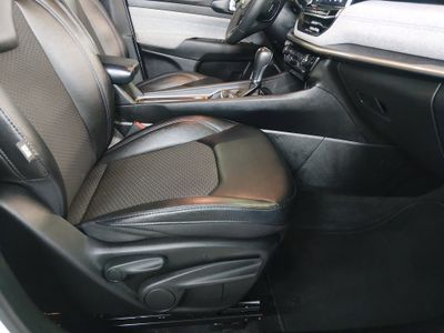2024 Jeep Compass - Photo 18