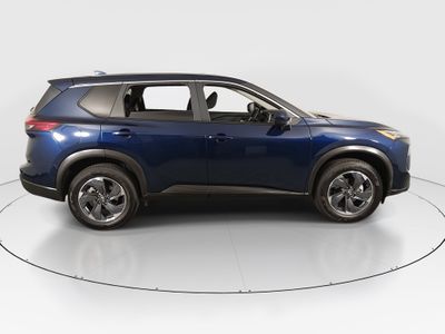 2025 Nissan Rogue - Photo 8
