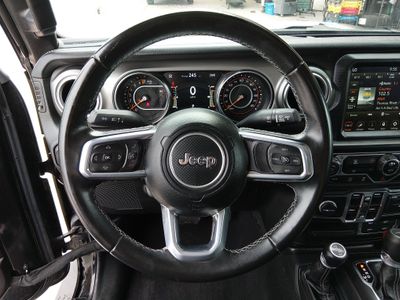 2022 Jeep Gladiator - Photo 12