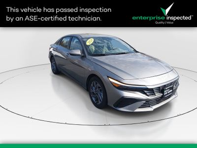 2024 Hyundai Elantra - Photo 1