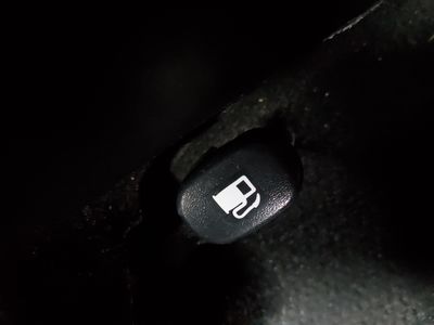 2025 Hyundai Venue — photo 18 view