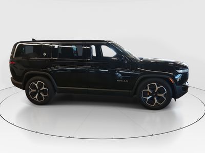 2023 Rivian R1S - Photo 8