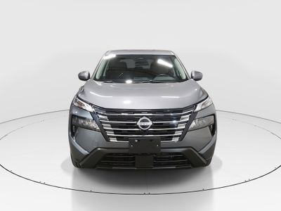 2025 Nissan Rogue - Photo 2
